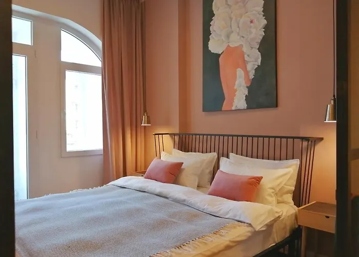 Old Town Dreamloft
